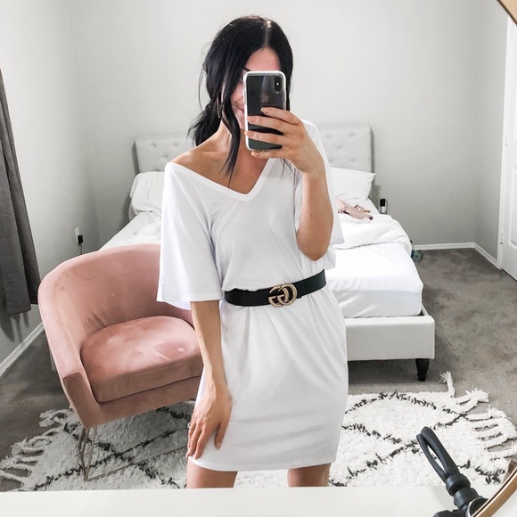Missguided Dresses & Skirts - Missguided T Shirt Dress